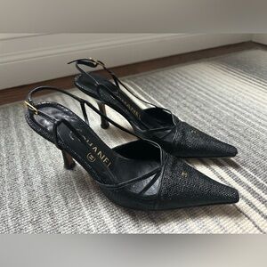 Chanel Black Classic Slingback Heels / Shoes ..sz 7-1/2